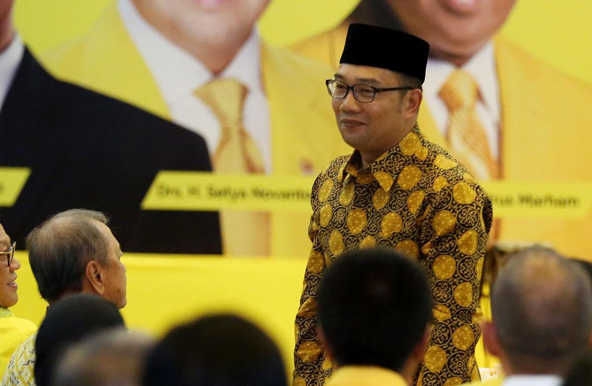 Setelah bertemu dengan Ketua Umum Airlangga Hartarto beberapa waktu lalu, belum lama ini Ridwan Kamil bertemu Agung Laksono.