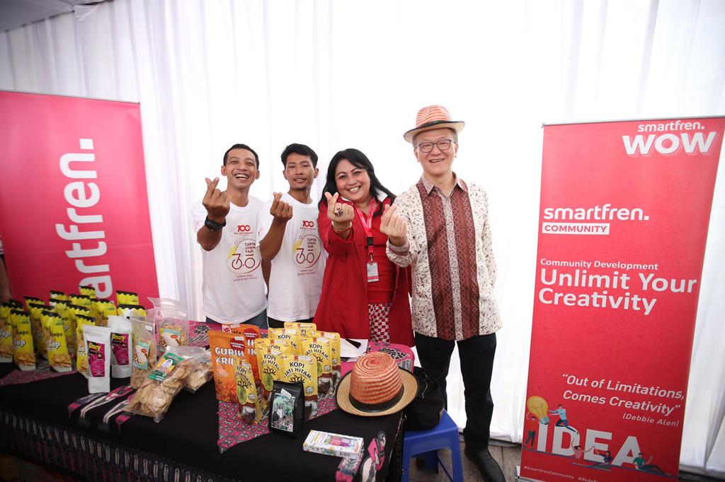 Smartfren “Beyond” Community