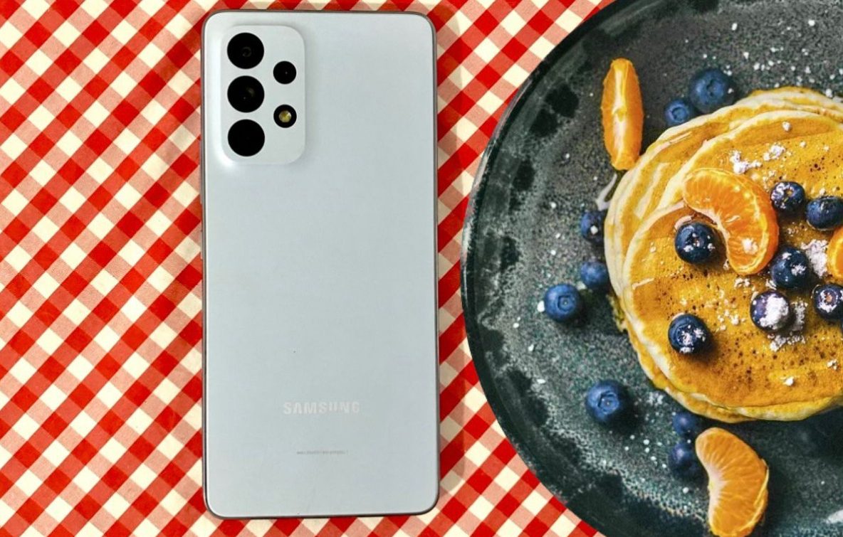Samsung Galaxy series memberikan pengalaman baru untuk mengabadikan momentum berkumpul bersama sahabat dan keluarga.