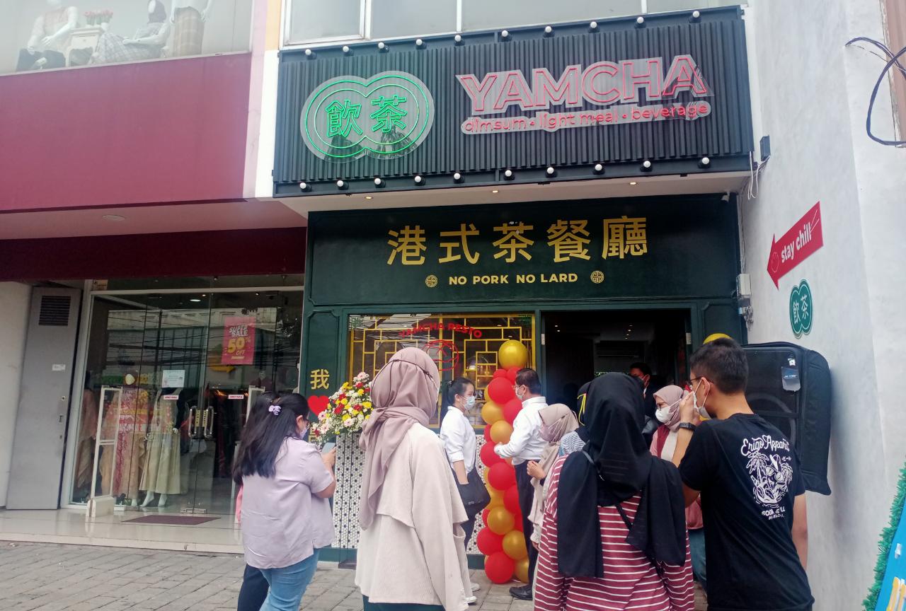 Yamcha Tawarkan Sajian Kuliner Dimsum Bergaya Vintage Hongkong, Hadir di Buah Batu Bandung