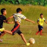 Minim Lapangan Sepak Bola, Liga Tarkam di Bandung Barat Kerap Gunakan Area Pesawahan