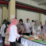 DPKP Kota Bandung menggelar bazar murah yang diikuti UMKM di halaman perkantoran Jalan Caringin no. 103, Babakan Ciparay, Rabu 14 Desember 2022.