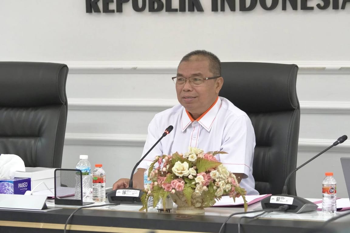 Anggota Komisi IV Dewan Perwakilan Rakyat (DPR) RI menyoroti keputusan pemerintah impor beras 200.000 ton.