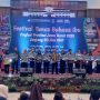MERIAH: Ribuan orang memadati acara penutupan Festivas Tunas Bahasa Ibu (FTBI) 2022 Jabar, di Pangandaran.