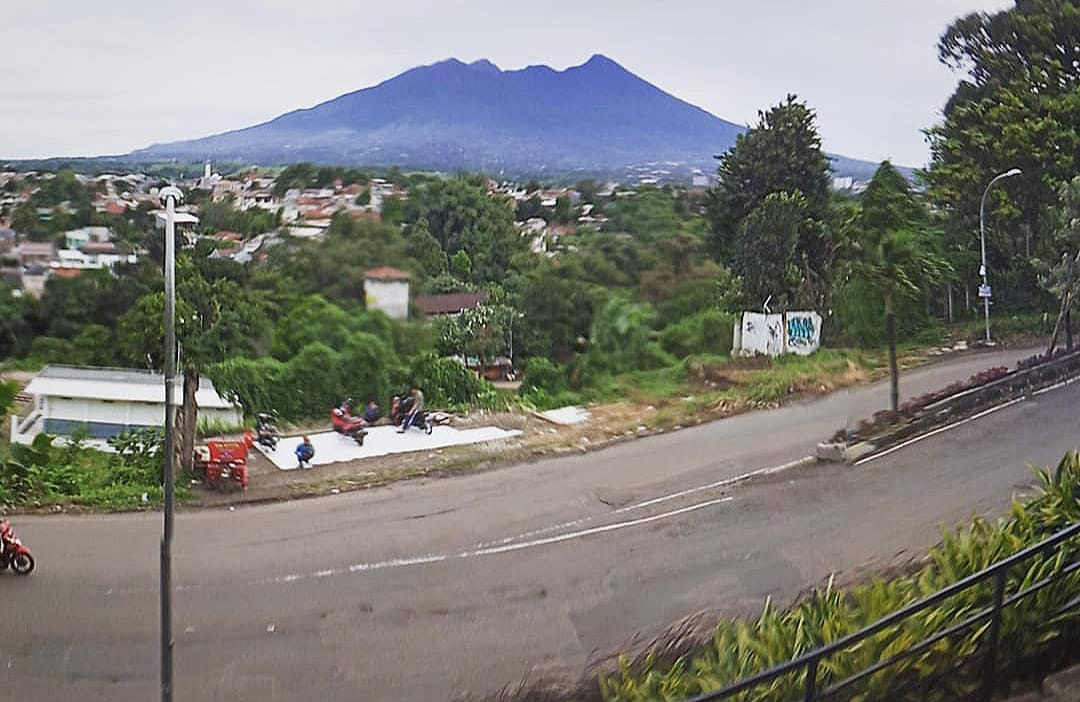 Salah satu jalan di kawasan situs Prasasti Batutulis, Bogor Selatan, Kota Bogor. (Yudha Prananda/Jabar Ekspres/ilustrasi)