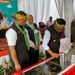 Gubernur Jawa Barat, Ridwan Kamil, meresmikan program Leuit Ketahanan Pangan Digital Desa (Tapal Desa) di Desa Pasirjaya, Kecamatan Cilamaya Kulon, Kabupaten Karawang.