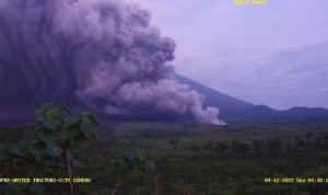 Erupsi Letusan Gunung Semeru yang terjadi pada Minggu 4 Desember 2022