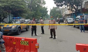 AKSI TEROR: Situasi dan kondisi terkini pasca bom bunuh diri di Polsek Astanaanyar, Kota Bandung. (SANDI NUGRAHA/JABAREKSPRES)