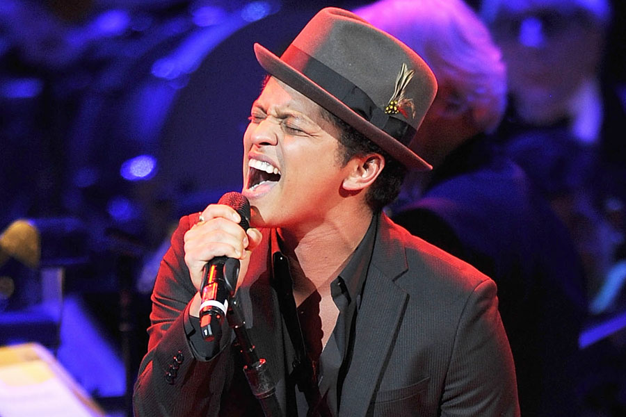 Lirik dan Terjemahan lagu "It Will Rain" -Bruno Mars