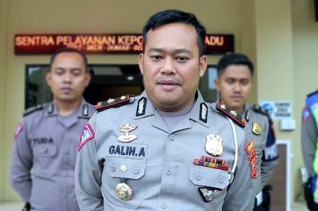 SESI WAWANCARA: Kepala Satlantas Polresta Bogor Kota, Kompol Galih Apria saat memberikan keterangan mengenai libur nataru. (YUDHA PRANANDA/JABAR EKSPRES)