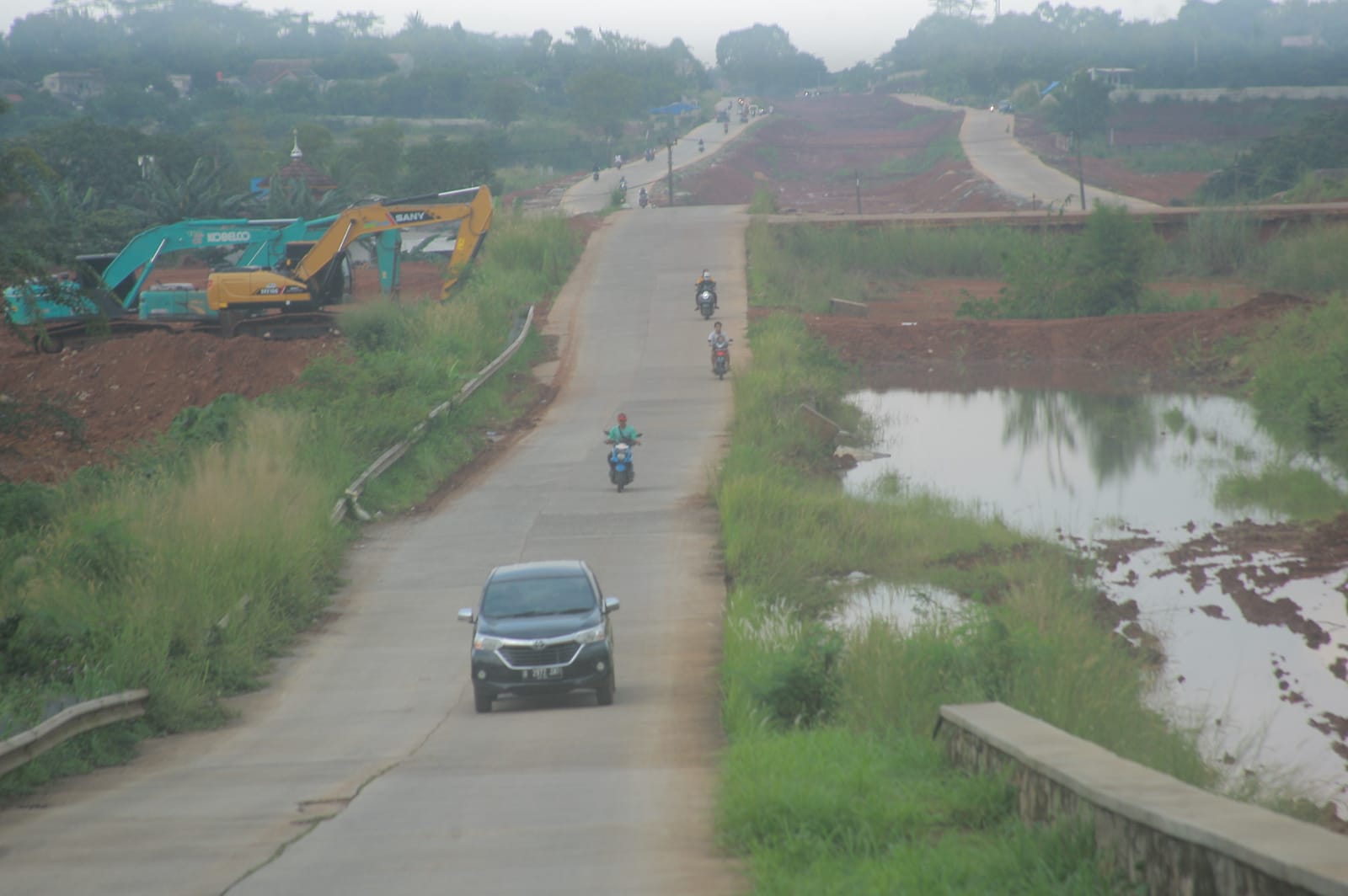 Pembangunan Jalan Bomang Kabupaten Bogor Terus Mangkrak