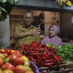 Dinas Perdagangan dan Perindustrian (Disperindagin) Kabupaten Bogor berencana akan merevitalisasi tiga pasar