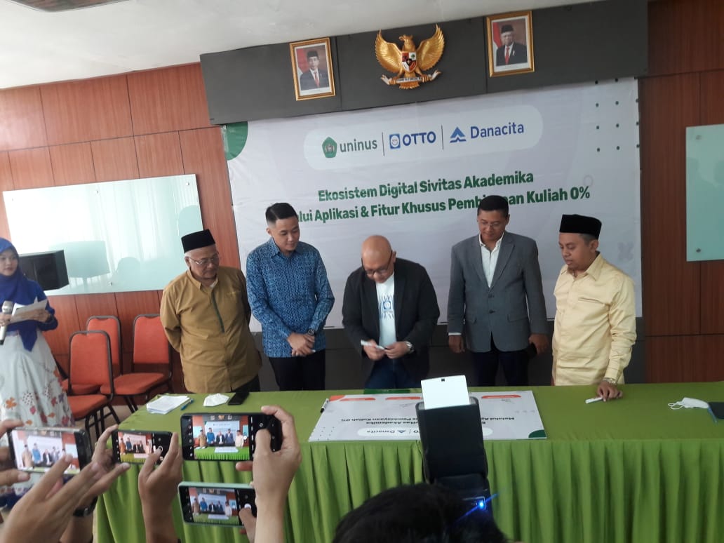 JALIN KERJA SAMA: Universitas Islam Nusantara atau Uninus jalin MoU untuk ekosistem digital di lingkungan kampus.