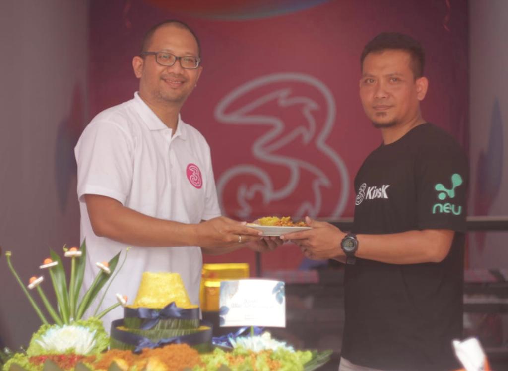 Komitmen Layani Pelanggan Seluruh Pelosok Jawa Barat, IOH Luncurkan Mini 3Store bernama “3Kiosk”