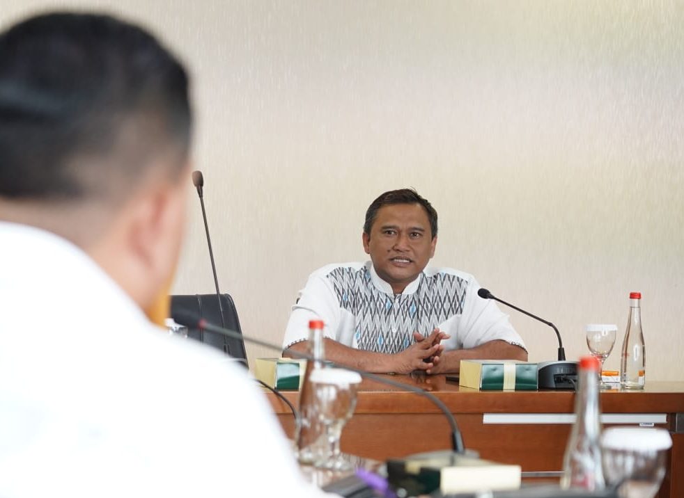 Ketua Komisi IV DPRD Kota Bogor Akhmad Saepul Bakhri menyoroti tentang wajib belajar yang masih perlu ditingkatkan