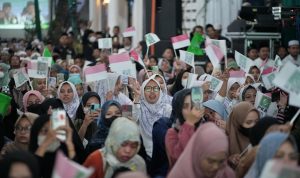 Ketua PBNU Ishfah Aziz menolak jika partai politik memanfaatkan keberadaan Kiai dan Ibu Nyai untuk dijadikan alat politik pada Pemilu 2024