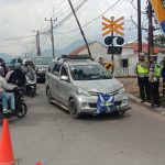 Jelang Laga Persib Bandung Vs Persija Jakarta kondisi arus Lalu Lintas di Persimpangan Al - Jabbar - GBLA mulai Ramai. (Sandi Nugraha/Jabar Ekspres)