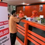 Pemerintah mulai menyalurkan bantuan saldo DANA gratis berupa BPNT sebesar Rp 600 mulai hari ini, Rabu 4 Januari 2023 melalui Kantor PT Pos Indonesia. (ILUSTRASI)