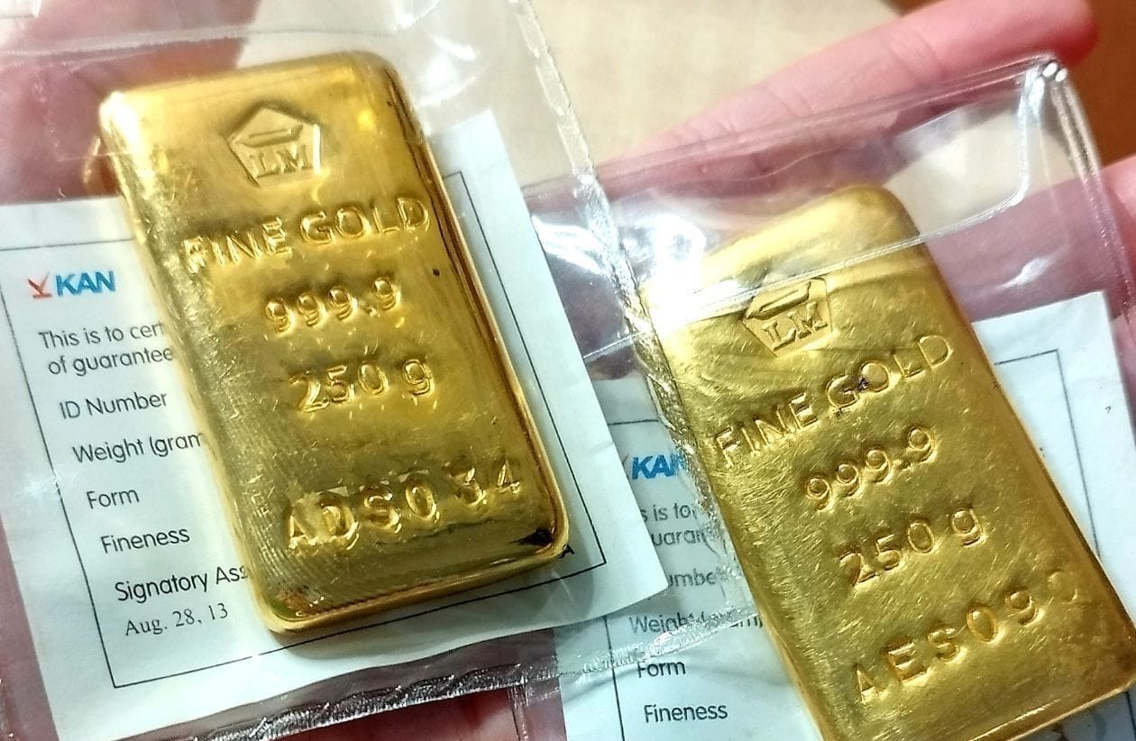 Harga Emas Batangan Hari ini Tembus 1,035.000 Per Gram