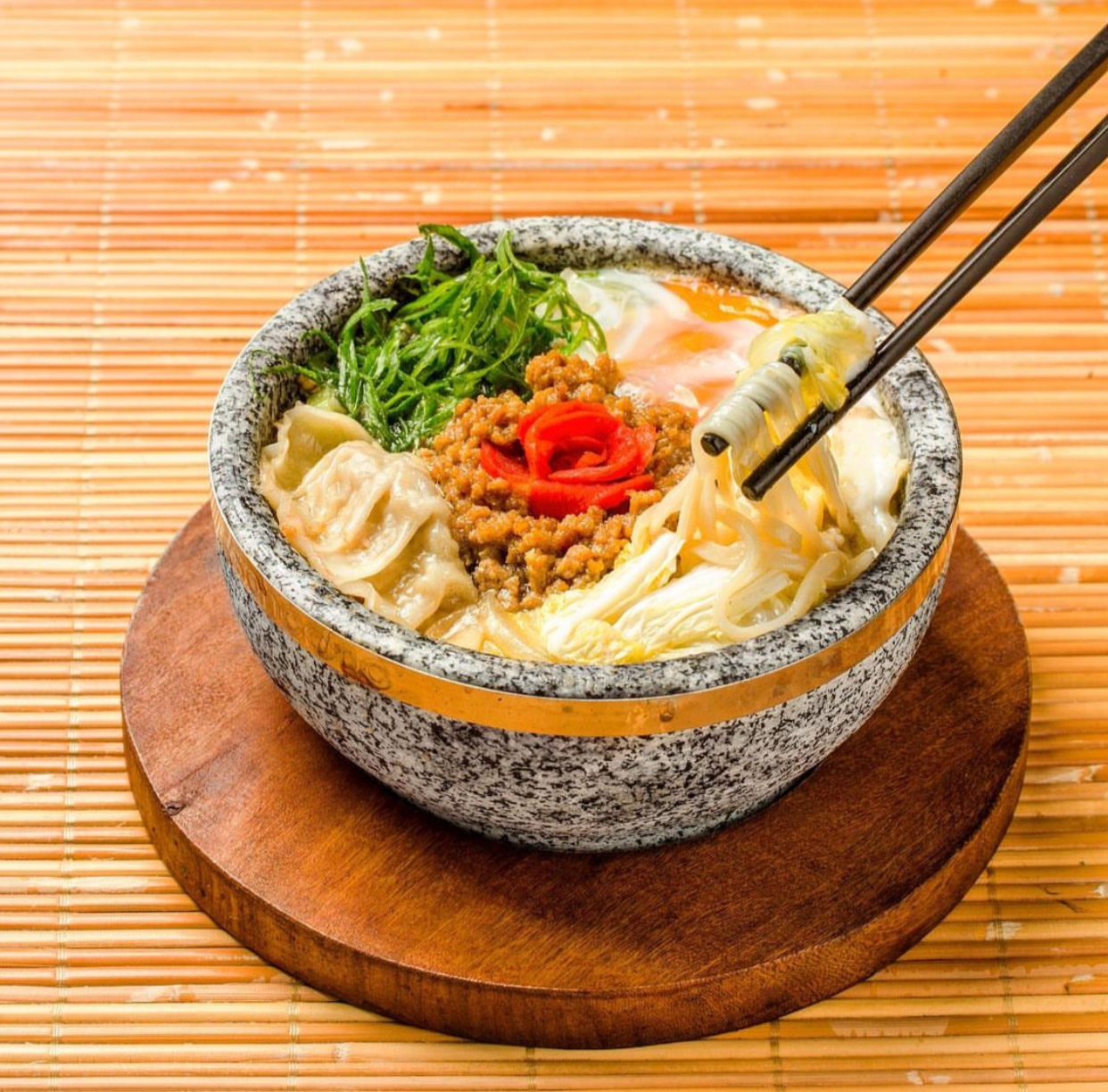 Rekomendasi Ramen Enak di Jakarta (sumber: akun Instagram @hajimeramenhouse)