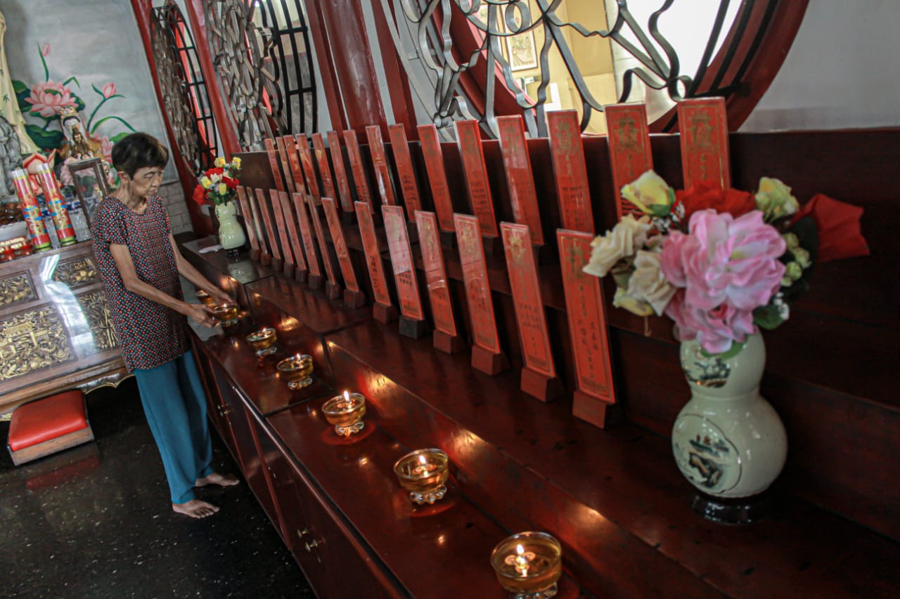 Sambut Perayaan Imlek, Vihara Tanda Bhakti Kota Bandung Siapkan 18 Lilin Besar