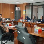 Sejumlah Anggota DPRD Kota Bogor dalam Tim Pansus Raperda Pinjaman Ilegal saat menggelar rapat internal untuk merespons dampak dari praktik pinjol ilegal. (YUDHA PRANANDA/JABAR EKSPRES)