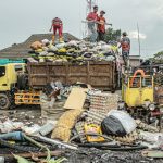 Tempat Sampah Sementara di Pasar Induk Gedebage, Kota Bandung. (KHOLID/JABAR EKSPRES)