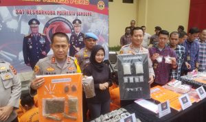 Dalam jangka satu bulan, Polres Bandung berhasil tangkap 39 pengedar narkoba dan Pengguna di wilayah hukum Kabupaten Bandung.