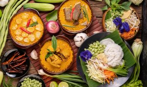 5 Tempat Kuliner di Bandung Cocok Untuk Jalan-jalan!