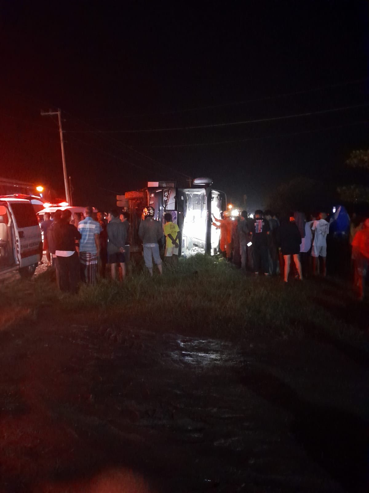 Bus Study Tour SMPN 3 Garut Kecelakaan di Purworejo