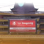PT Bank Perkreditan Rakyat (BPR) Bagong Inti Marga atau dikenal dengan Bank Bagong resmi dicabut izin operasinalnya oleh OJK
