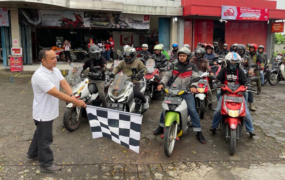 Bikers Honda Nikmati Keseruan Bikers Adventure Camp di Tasikmalaya