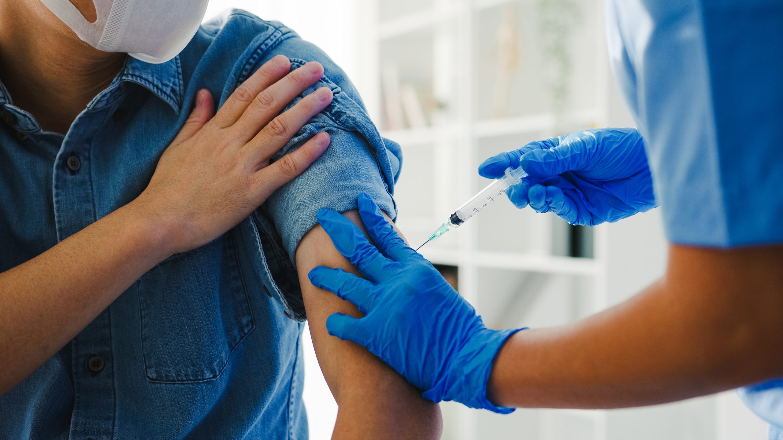 Rp100 Ribu Bayar Vaksin Booster, Budi: “Setelah Masa Transisi”