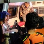 Tim SAR Evakuasi Wisatawan Hanyut di Pantai Garut