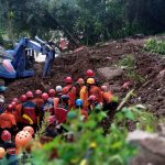 Setelah dilakukan pencarian selama dua hari sejak terjadinya longsor, dua korban longsor di Kelurahan Empang, Kecamatan Bogor, Kota Bogor