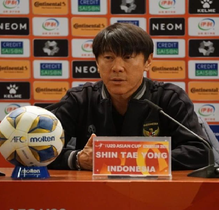 Coach Shin Tae-Yong