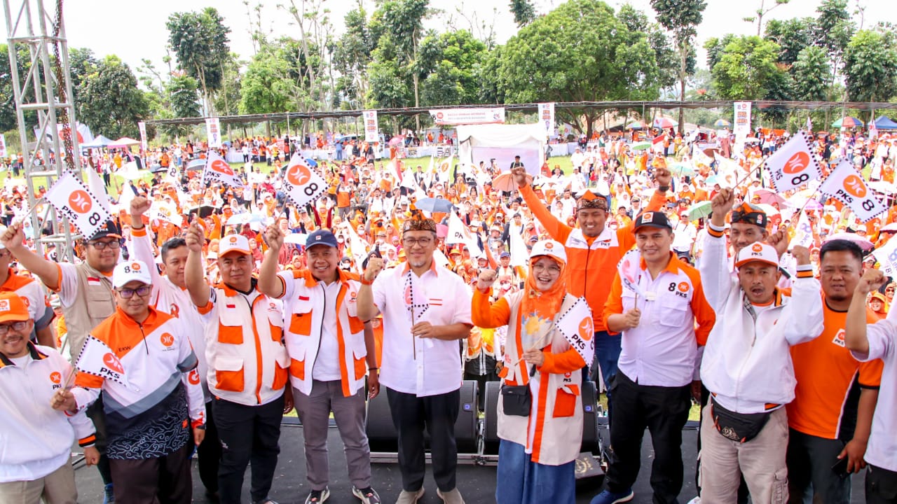 Usung Tema PKS Menang Anies Presiden, Ribuan Simpatisan PKS Ikuti Apel Siaga Pemenangan