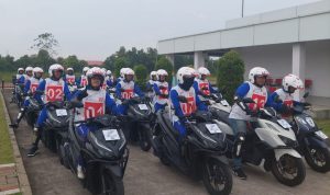 Komunitas HPCI Jabar Banten Dibekali Ilmu Safety Riding di AHM SRC Park Deltamas