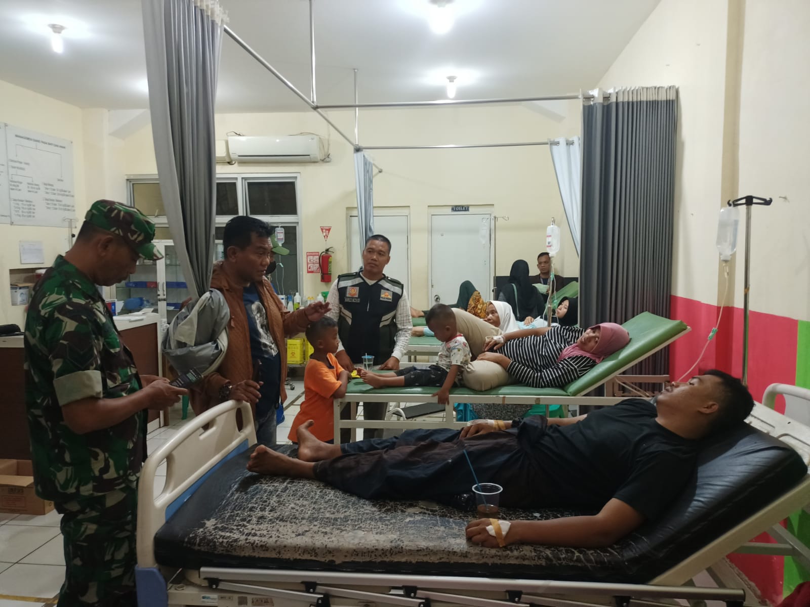 Puluhan Warga Kecamatan Jasinga Kabupaten Bogor Keracunan Massal
