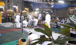 Sambut Hari Raya Nyepi, Ratusan Umat Hindu Cimahi Gelar Puncak Tawur Agung Kesanga di di Pura Agung Wira Loka Natha