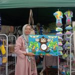 KEMBANGKAN USAHA: Program Gerobak Fair dilaksanakan dalam rangka memberikan ruang dan wadah bagi pelaku usaha kreatif dan UMKM di Kecamatan Batunungal, Kota Bandung. (FAHMINAH/JABAR EKSPRES)
