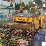 Polres Cimahi Musnahkan Ribuan Botol Miras Berbagai Merk