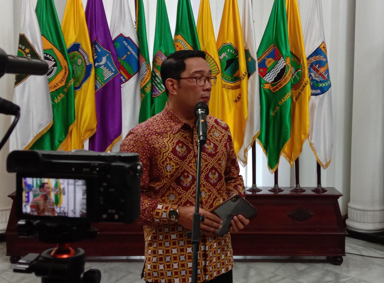 Ridwan Kamil Dinilai Baperan dalam Menanggapi Kritikan ‘Maneh’