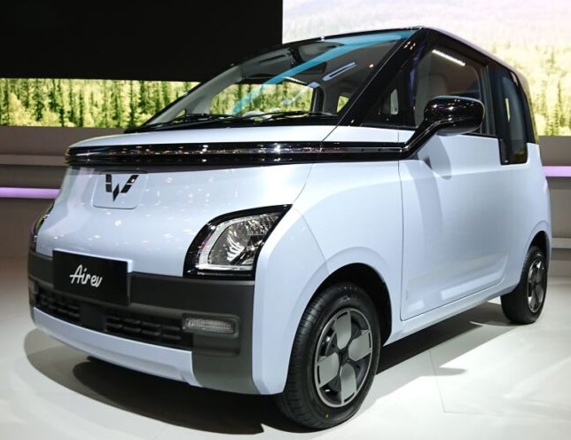 mobil wuling mini ev