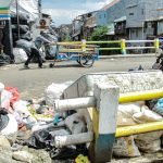 Tumpukan sampah di wilayah Kecamatan Lengkong, Kota Bandung. (DOK/JABAR EKSPRES)