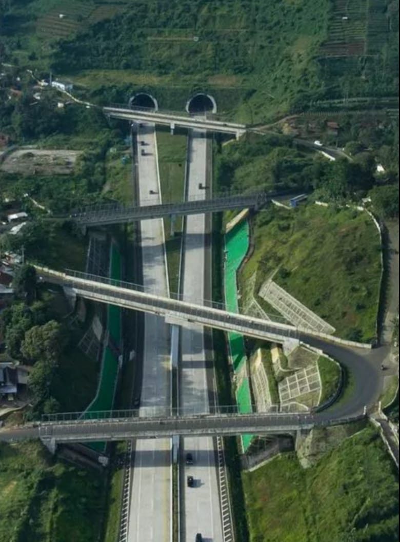Akses Tol Cisumdawu Dibatasi Hingga KM 216 Gerbang Tol Ujung Jaya