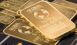 Ilustrasi. Harga emas Antam batangan kembali dirilis pada perdagangan hari ini Rabu, 26 April 2023 sebagai referensi investasi. Pexels/Michael Steinberg.