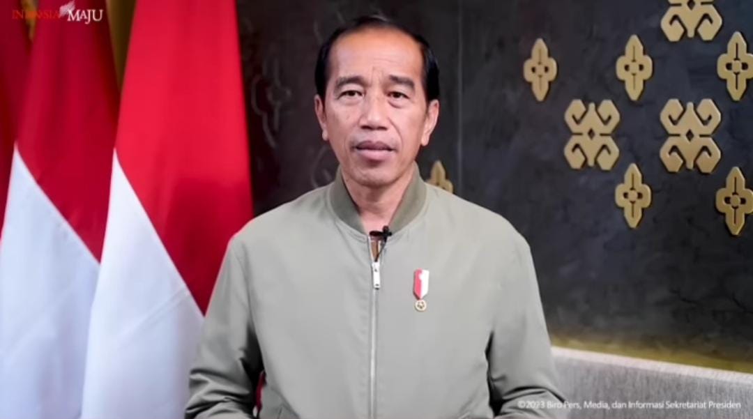 Presiden Joko Widodo atau Jokowi mengumumkan terkait tambahan cuti bersama Hari Raya Idul Fitri 1444 H atau Lebaran 2023. Tangkap layar YouTube/Sekretariat Presiden.