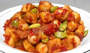 Resep Masakan Telur Puyuh Balado untuk Sajian Lebaran/Foto: YouTube (Dapur Bunda Fitria)