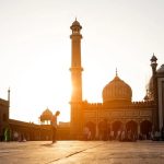 Tradisi Ramadan Indonesia: Berbagi, Puasa, dan Kerukunan